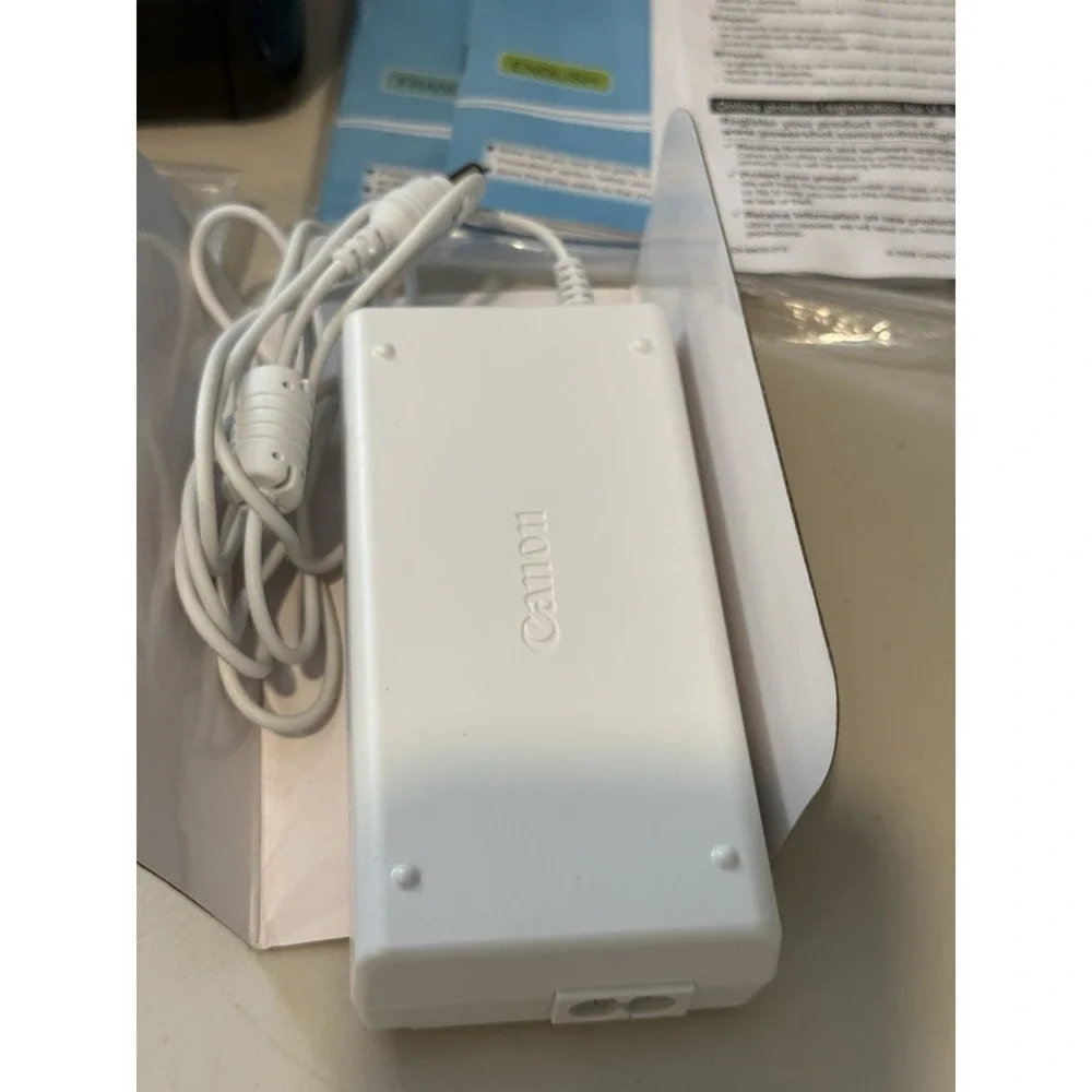 Canon SELPHY‎ CP800 Compact Photo Printer Bundle with Box and Accessories